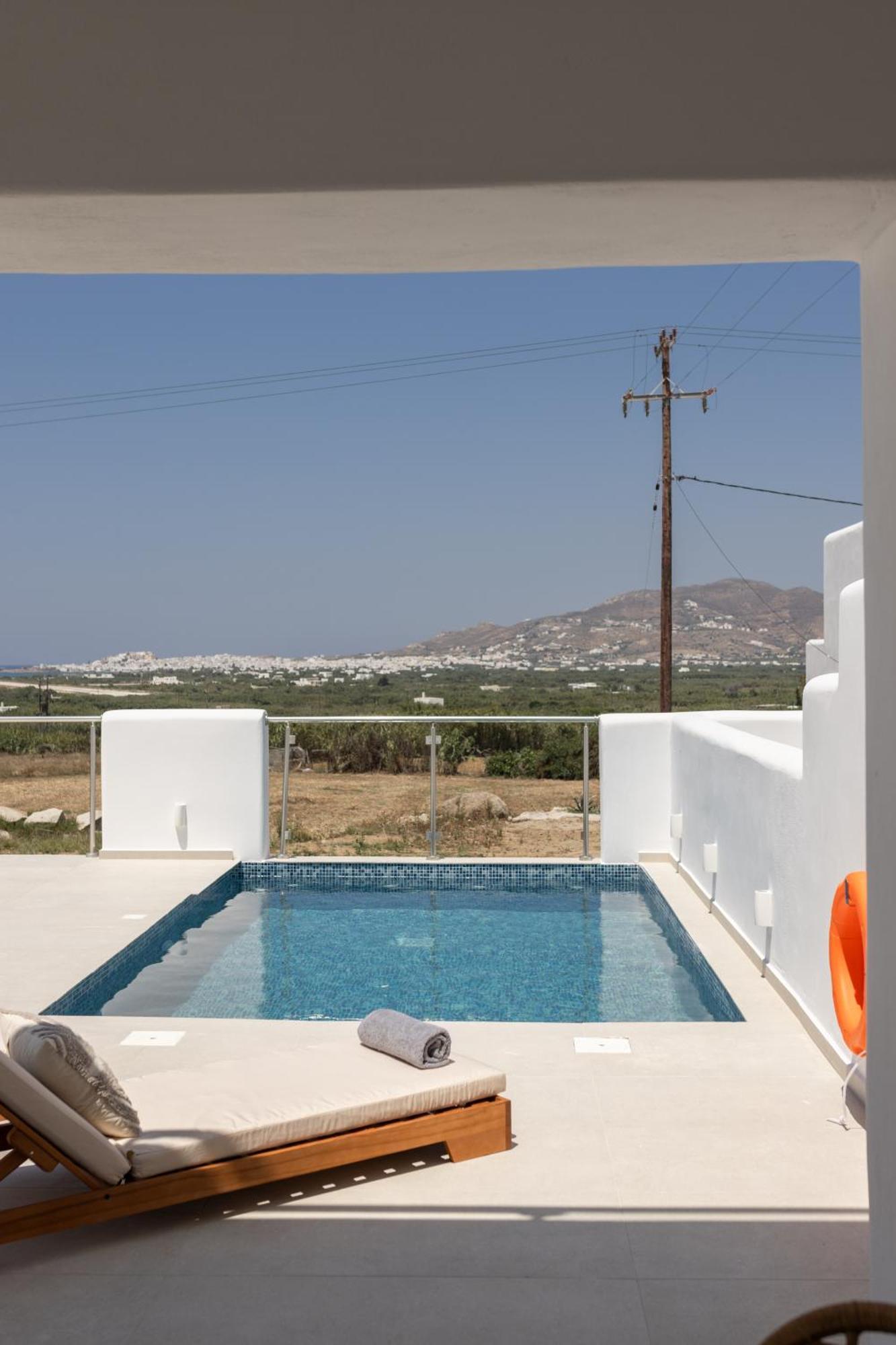 Aeron Villas And Suites Naxos Agia Anna  외부 사진